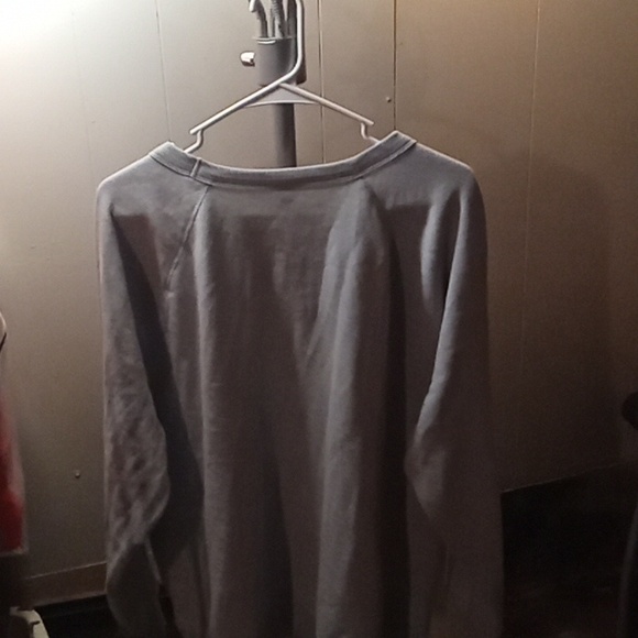 Old Navy sweatshirt - Picture 3 of 3